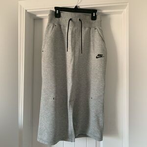 Nike Sportswear Tech Fleece Skirt XS